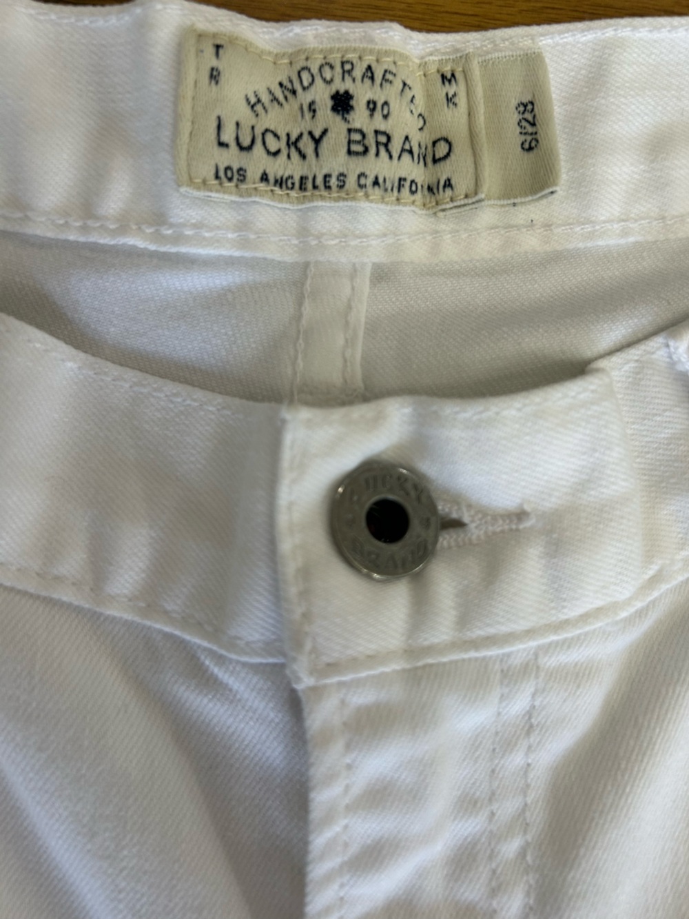 Lucky Brand Sienna Cigarette White Cropped Ankle Jeans, size 6/28, EUC - Picture 4 of 6